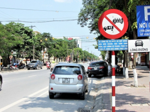DỊCH VỤ SẢN XUẤT BIỂN BÁO TẠI XÂY DỰNG TKT