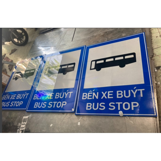 Biển báo bến xe buýt